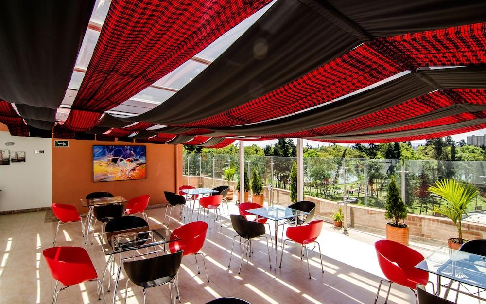 Hotel Parque 63 Богота Екстериор снимка