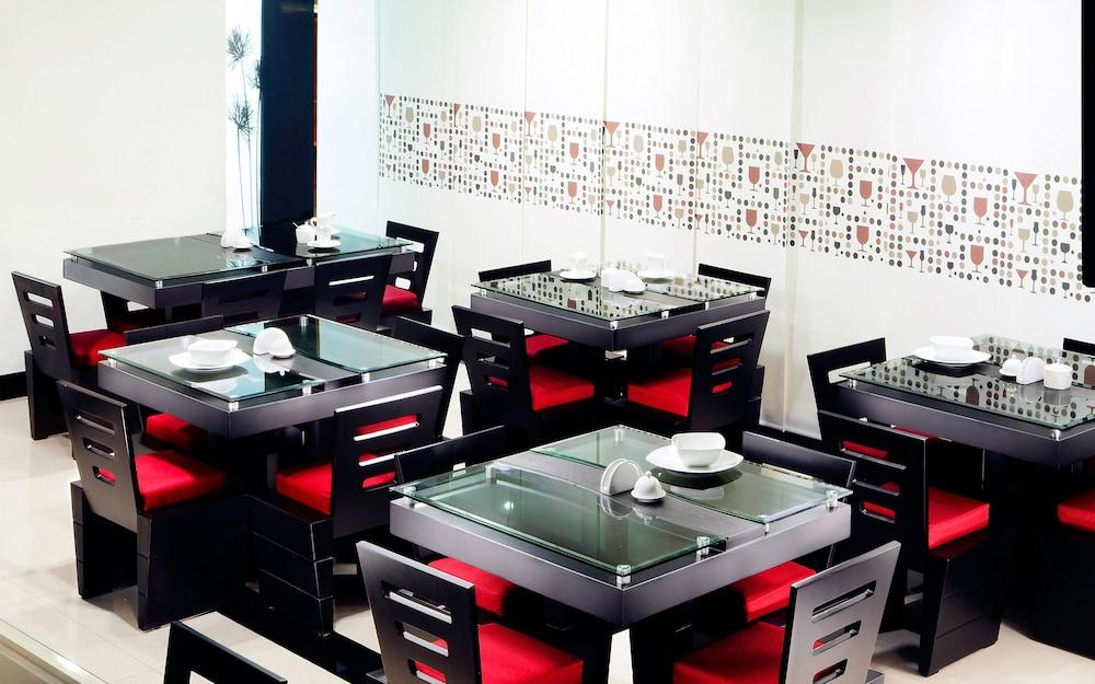 Hotel Parque 63 Богота Екстериор снимка