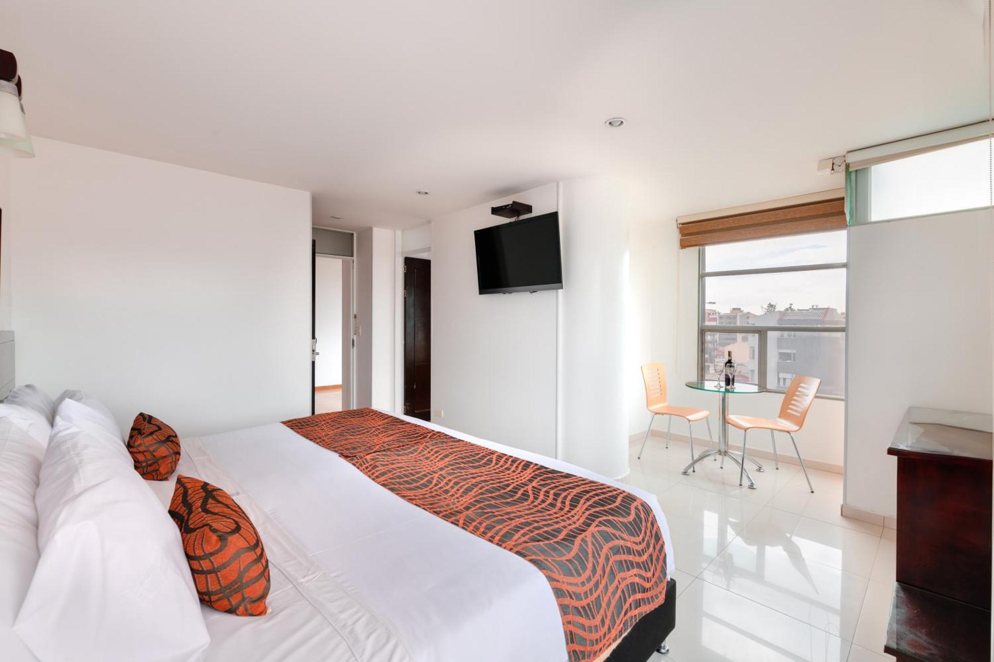 Hotel Parque 63 Богота Екстериор снимка